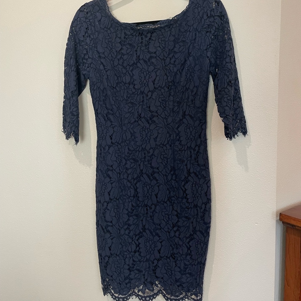 Navy lace bodycon dress